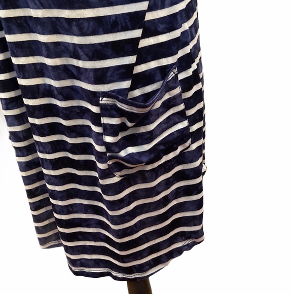 EUC Blue Curl L navy & white stripe hooded coverup - Picture 3 of 7